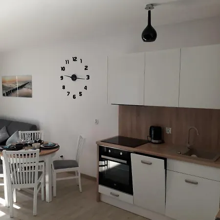 Apartament Oliwka z Prywatnym Miejscem Postojowym-3